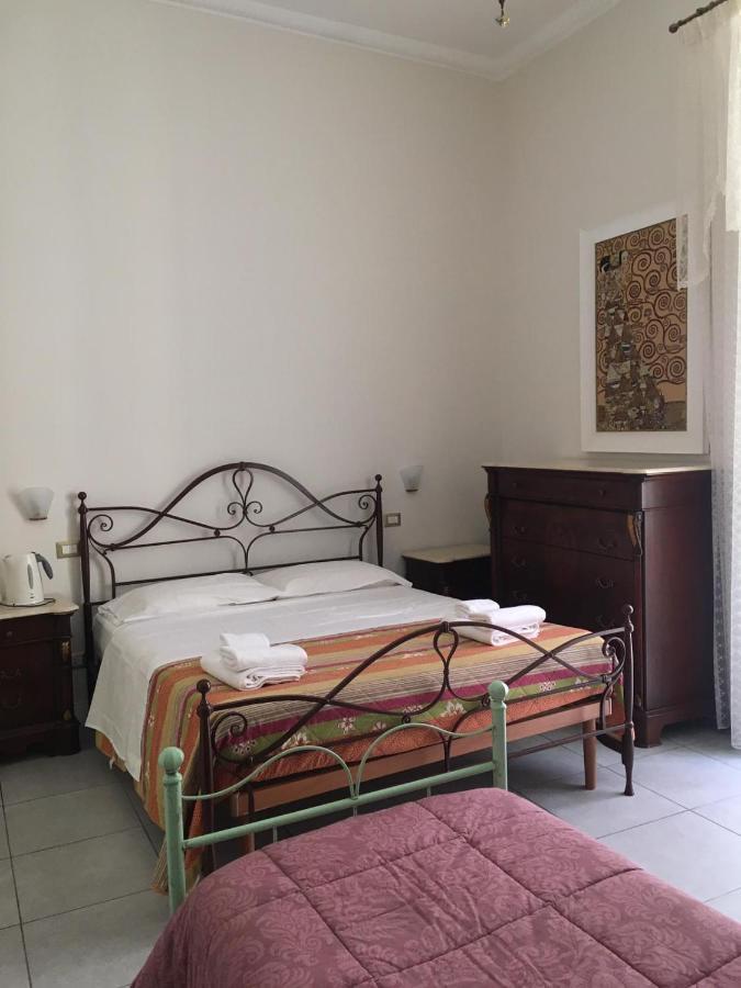 Bed and Breakfast Ciro A Maschio Angioino Неаполь Экстерьер фото