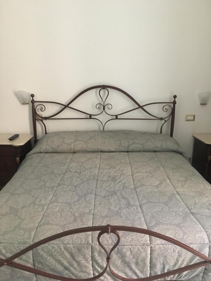 Bed and Breakfast Ciro A Maschio Angioino Неаполь Экстерьер фото